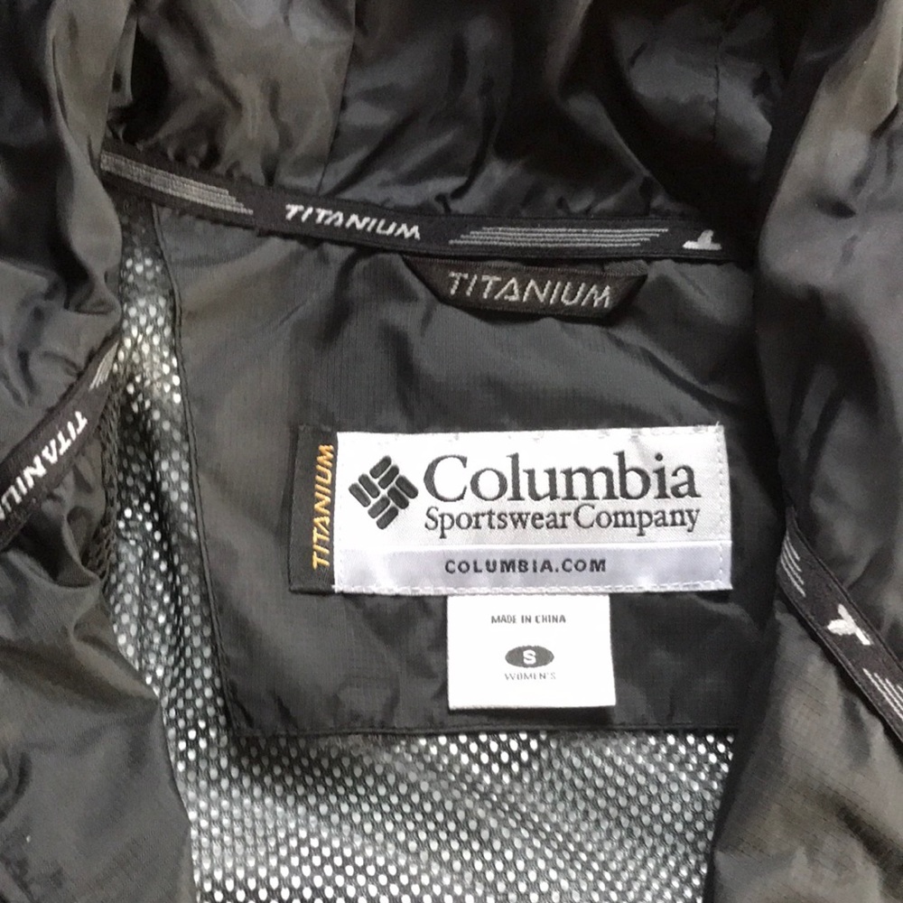 Columbia Titanium Lightweight Jacket - image 2